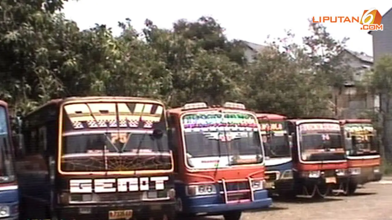 bus-dikandangkang-130830b.jpg