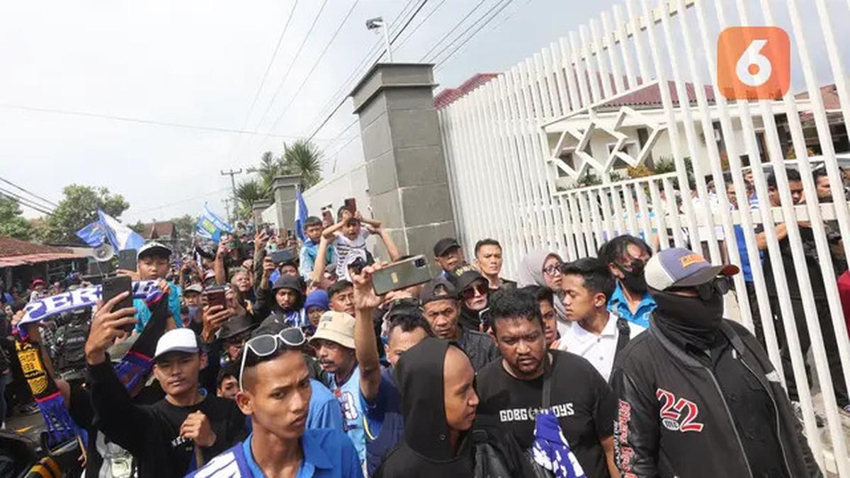 Persib Menjamu Lion City Sailors di Liga Champions Asia, Bojan Hodak Harapkan Dukungan Bobotoh di Jalak Harupat