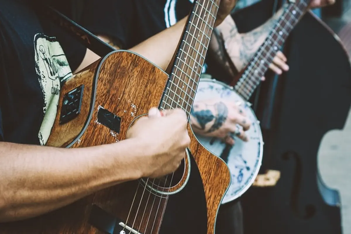 Ilustrasi Lagu, Musik