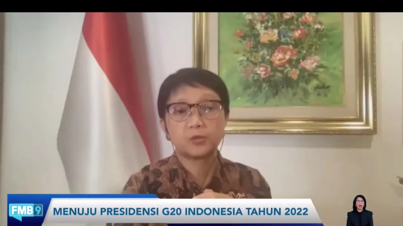 Menlu Retno dalam press briefing menjelang presidensi G20 Indonesia di tahun 2022.