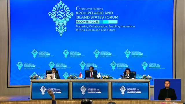 Konferensi pers High Level Meeting KTT AIS Forum 2023, Rabu (11/10/2023) bersama Menlu Retno Marsudi, Presiden Jokowi dan Menteri Siti Nurbaya. (Screen grab Kemkominfo TV)