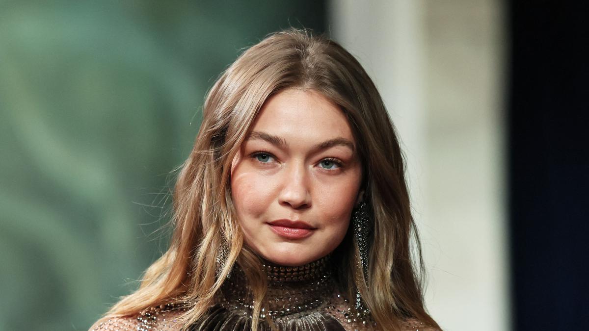 Reaksi Gigi Hadid Usai Namanya Muncul di Epstein Files