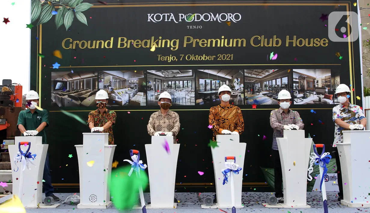 Jajaran Direksi APLN, Kota Podomoro Tenjo, PT KANG dan Agung Podomoro Group pada Ground Breaking Club House Kota Podomoro Tenjo, di Bogor Jawa Barat (07/10/2021). Club House Premium ikut menstimulus ekonomi baru dan menciptakan multiplier effect bagi lingkungan sekitarnya. (Liputan6.com/HO/Ading)
