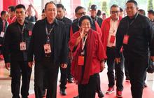 Megawati Disambut Prananda dan Hasto di Hari Kedua Rakernas PDIP, Fokus Sikap Politik Partai