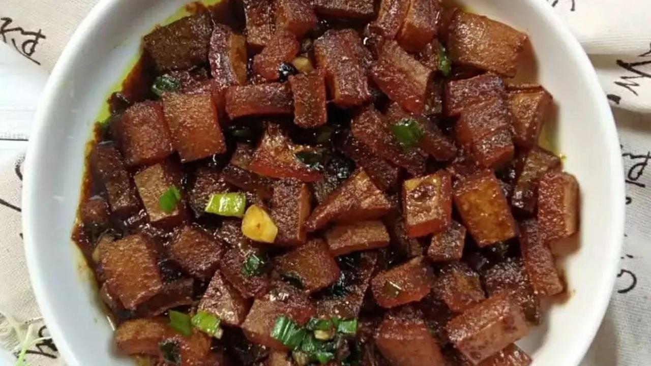2. Oseng Kikil