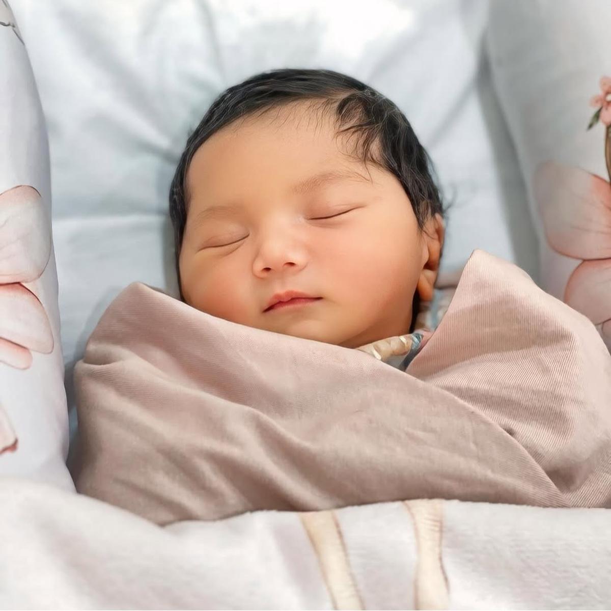 Selamat! Komika Kiky Saputri Melahirkan Anak Perempuan, Punya Nama Panggilan Baby Kayya