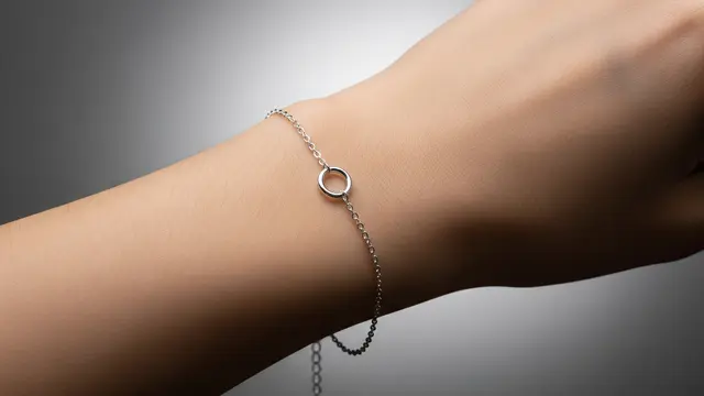 Minimalist Thin Chain Bracelet