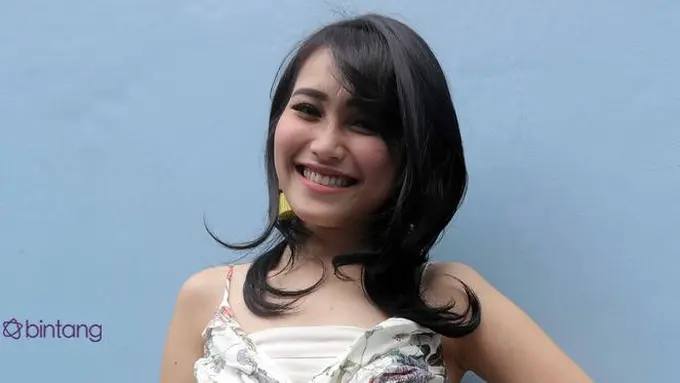 [Bintang] Ayu Ting Ting