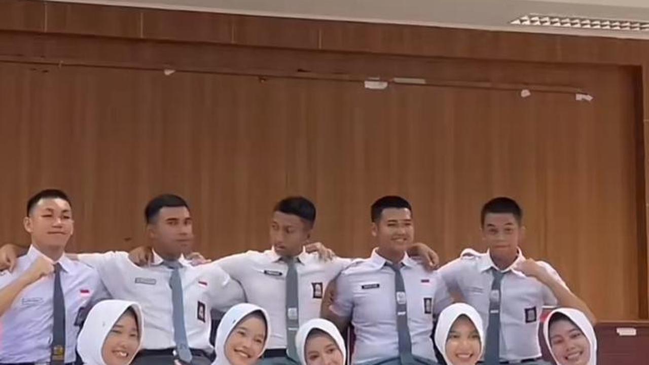 7 Potret Fabian Anak Denny Cagur Jadi Calon Paskibraka Nasional 2025
