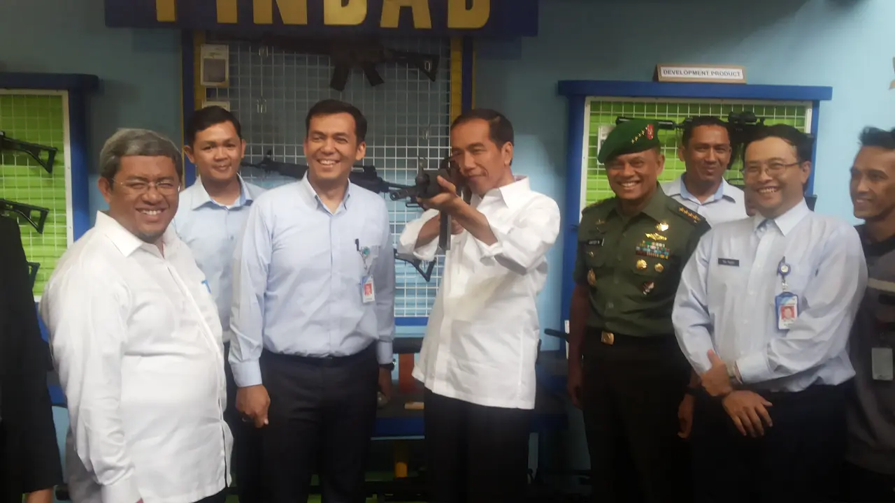 Jokowi Pindad