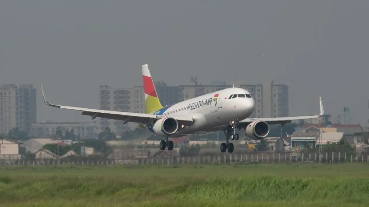 PT Pelita Air Service (PAS) masuk ke segmen penerbangan komersial berjadwal (regular flight) dengan mendatang dua pesawat Airbus A320. (Dok Pertamina)
