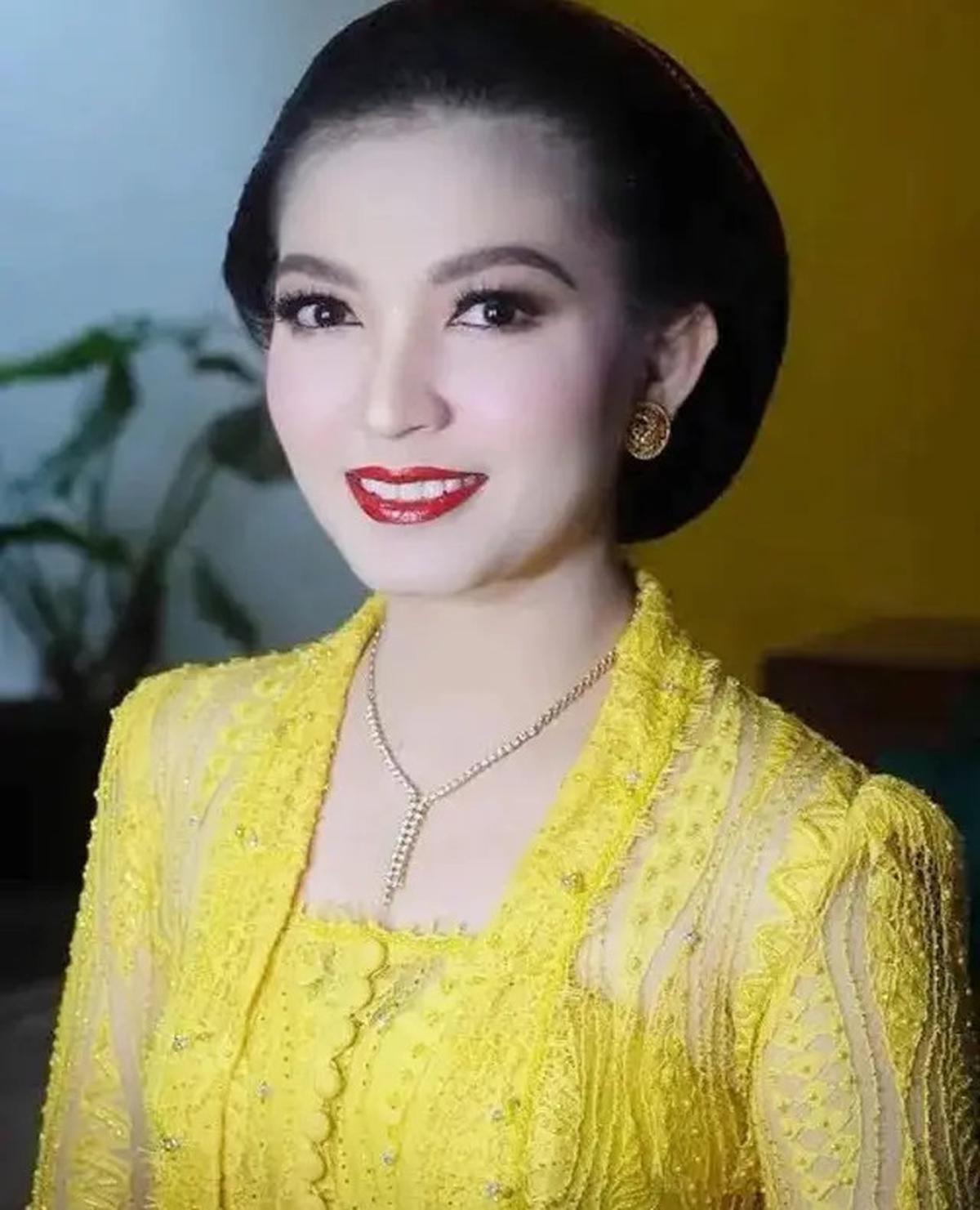 Khas Perempuan Jawa
