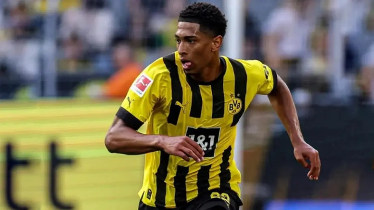 Jude Bellingham melakoni pertandingan perdana bersama Borussia Dortmund kala berjumpa Freiburg pada tanggal 13 agustus 2022 (Instagram/JudeBellingham)