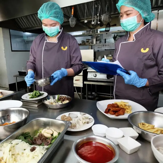 Peluncuran Campaign #Yummycares di Masa Darurat Covid-19