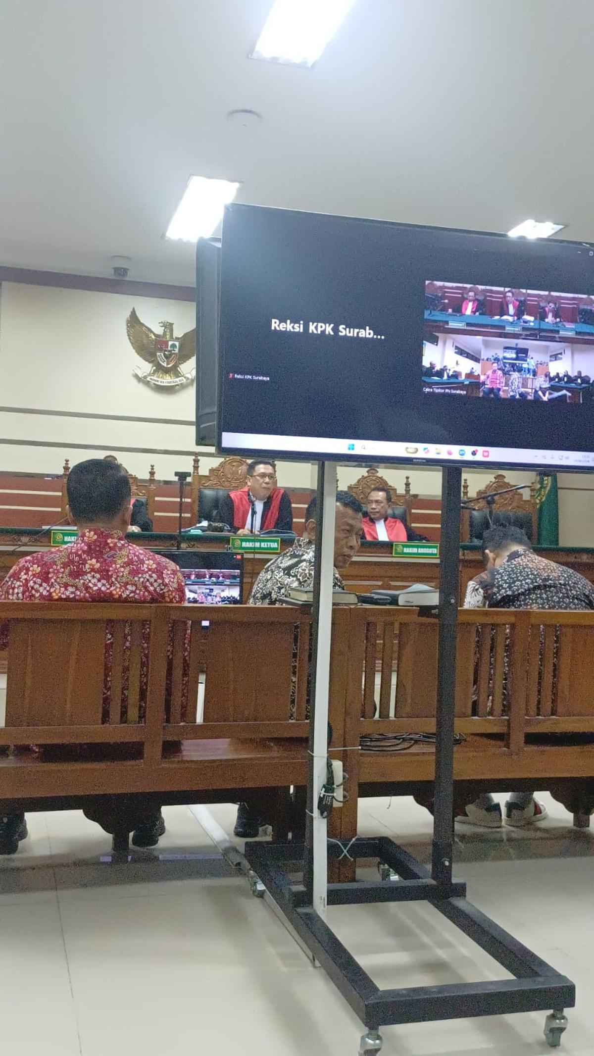 Terbukti Korupsi, Bupati Nonaktif Sugiri Divonis 6,5 Tahun Penjara