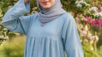6 Rekomendasi Busana Muslimah di Musim Panas, Tetap Nyaman dan Adem