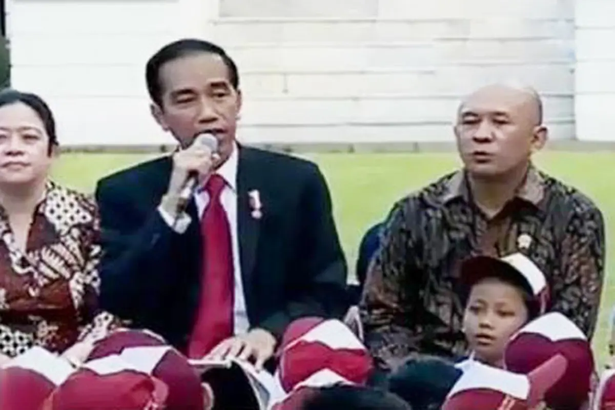 Jokowi Mendongeng