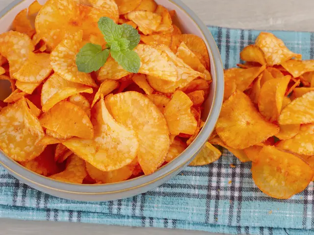 Cara Membuat Keripik Singkong Renyah Tanpa Kapur Sirih Lifestyle Fimela Com