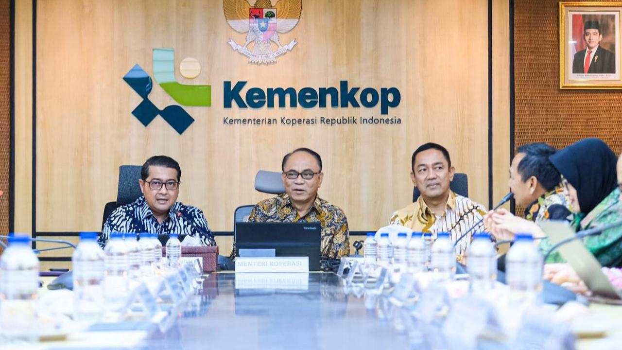 VIDEO: Strategi Lengkap Budi Arie untuk Koperasi Desa Merah Putih yang Disorot PDIP di DPR