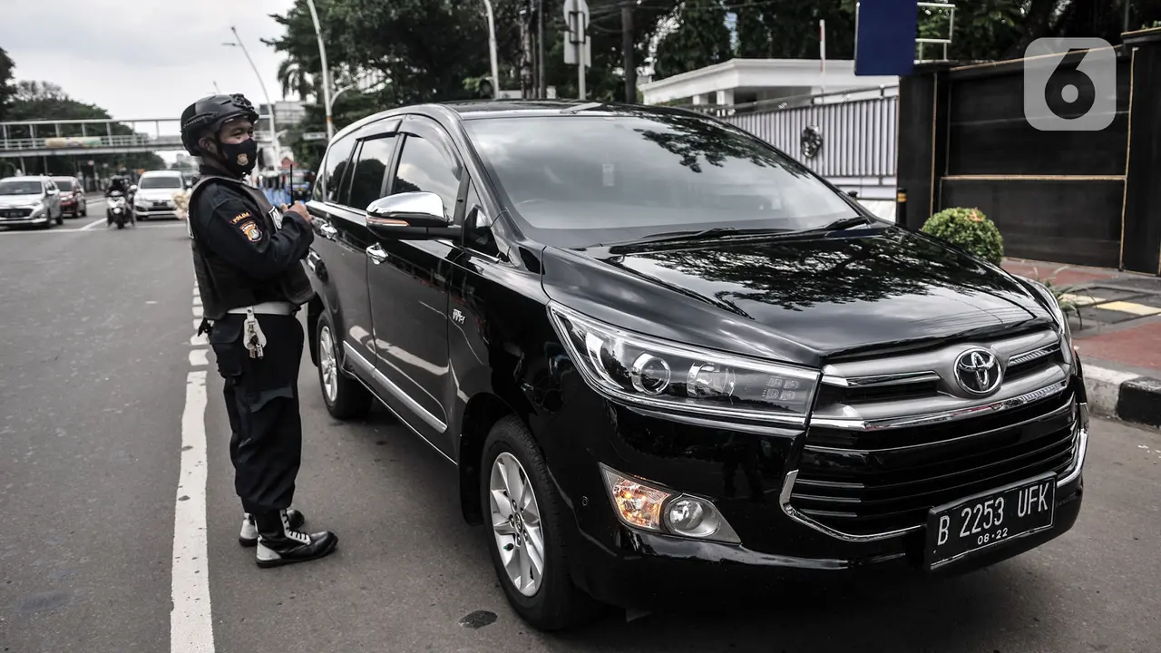 Edhy Prabowo Ditangkap, Penyidik KPK Datangi Gedung KKP