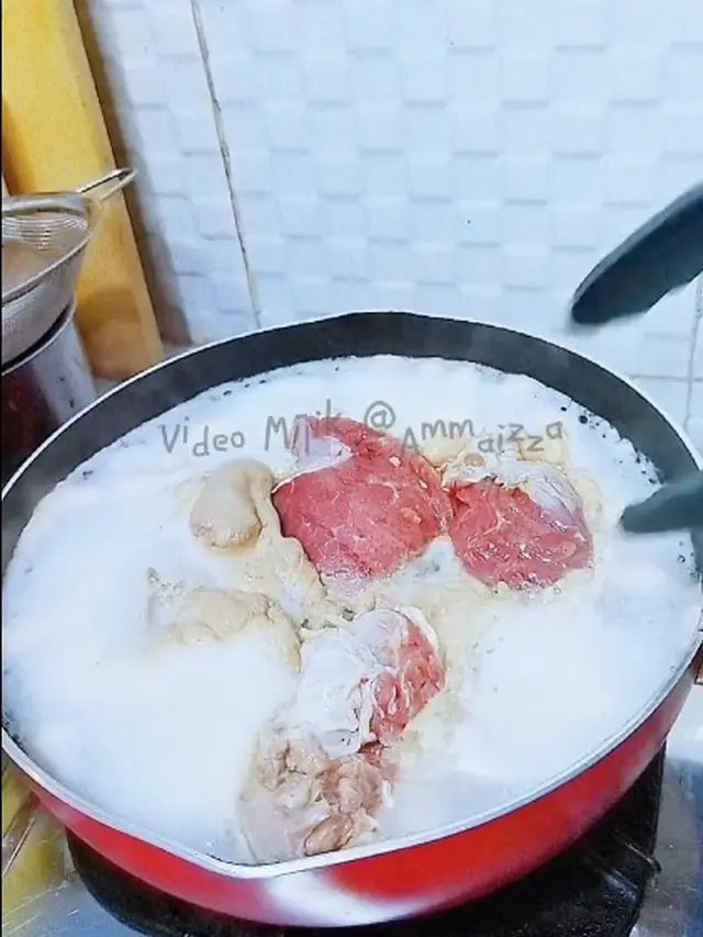 Tanpa Dibilas Air, Ini Metode untuk Bersihkan Daging Sapi Agar Tidak Bau