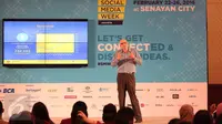 Dubes Australia untuk Indonesia, Paul Grigson menjadi pembicara di Social Media Week 2016, Jakarta, (26/2). Dalam ajang tersebut  Paul menjelaskan tentang pentingnya media social bagi diplomasi politik antar negara.(Liputan6.com/Angga Yuniar)
