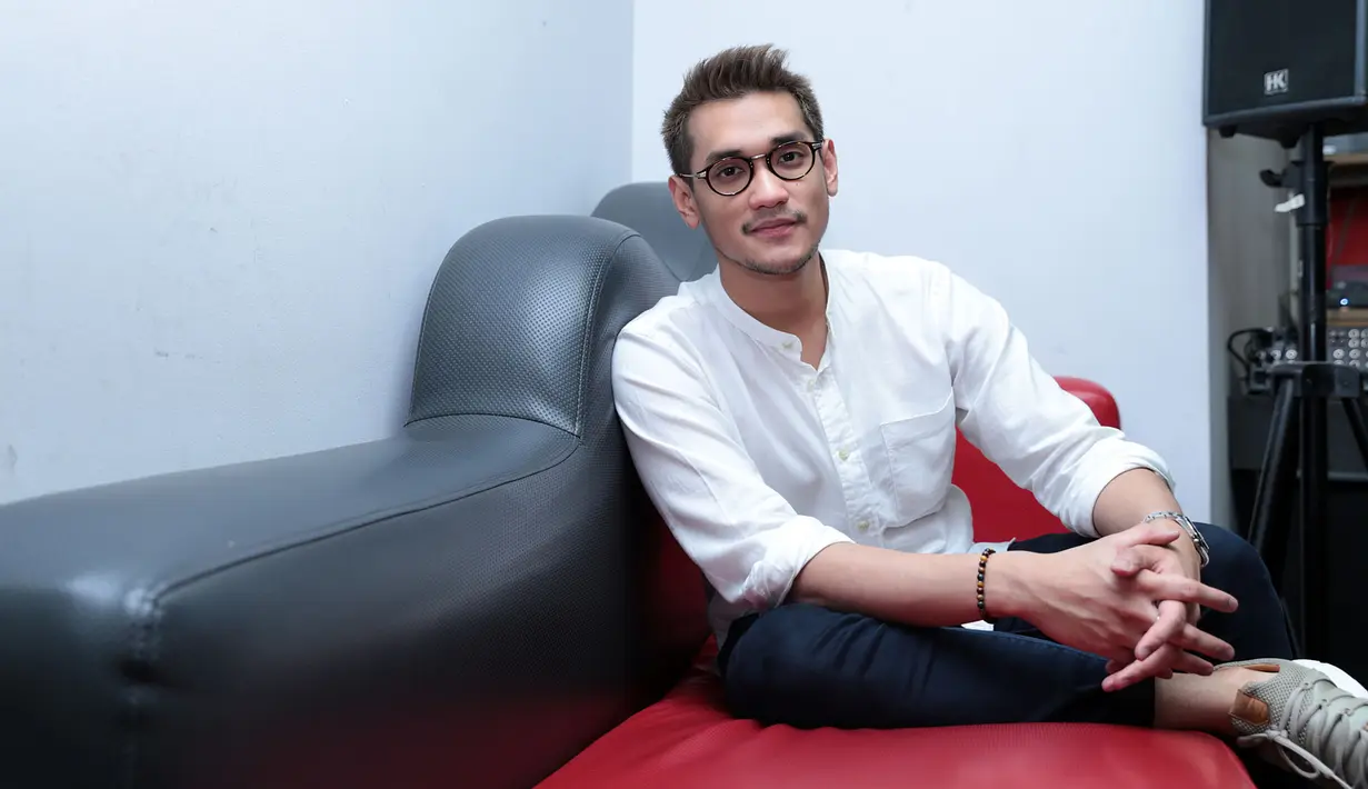 "Aku itu punya mimpi besar untuk go international, tetapi untuk memulainya aku itu harus rela meninggalkan semuanya yang ada di sini," tuturnya kepada Liputan6.com, beberapa waktu lalu. (Deki Prayoga/Bintang.com)