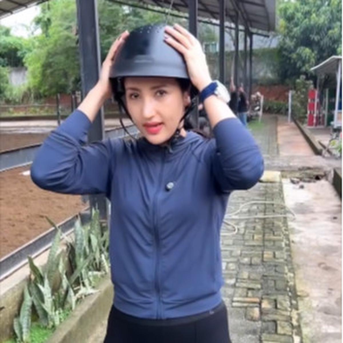 dr. Nadia Alaydrus