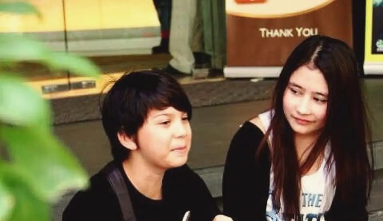 Endy Arfian dan Prilly Latuconsina (Sumber: Instagram/prillylatuconsina96)