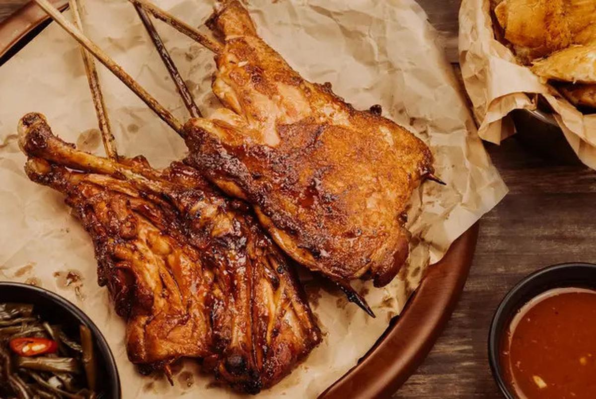 6 Resep Ayam Bumbu Rujak Jawa Timur, Pedas dan Gurihnya Bikin Nagih