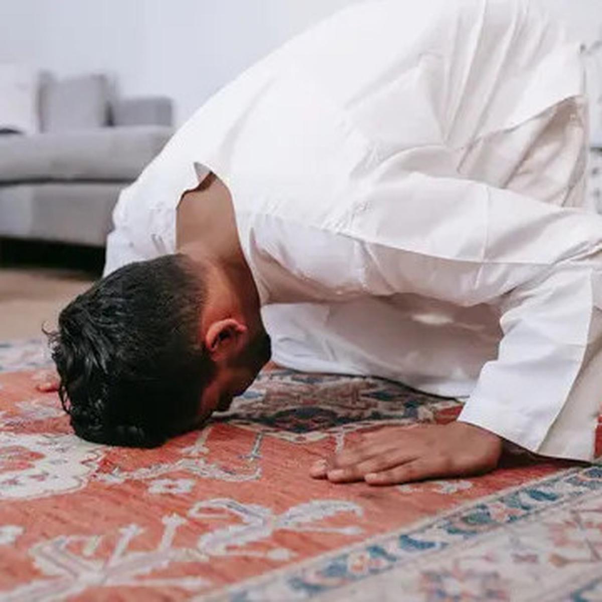 Sholat Tasbih di Malam Lailatul Qadar, Hukum dan Tata Caranya