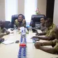 Pertemuan Ketua Pokja 1 Satgas DOB, Sri Handoko Taruna dengan para sekretaris daerah (Sekda) kabupaten di wilayah Provinsi Papua Selatan, Selasa (4/10/2022).