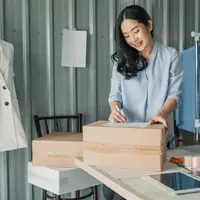 Cara cermat pilih jasa angkut barang.