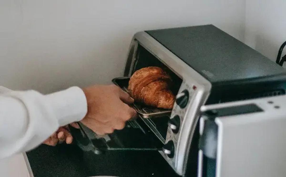 Begini Cara Aman Menyimpan Sisa Makanan yang Benar, Biar Enggak Sakit Perut