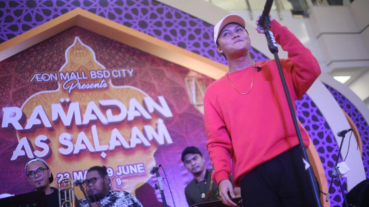 Rizky Febian di panggung Ramadan As Salam AEON Mall BSD City (ist)