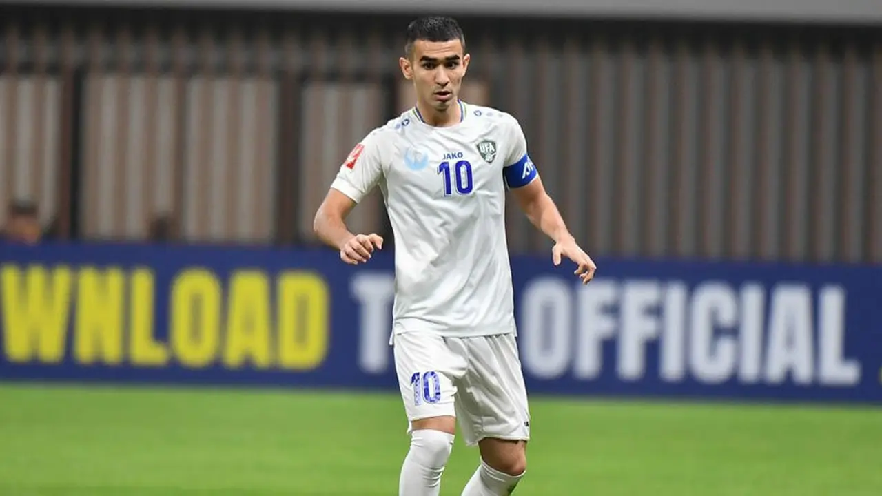 Aksi Mukhammadali Urinboev di laga Timnas Indonesia U-20 vs Uzbekistan U-20, Minggu (16/02/2025). (c) Dok. Uzbekistan FA X