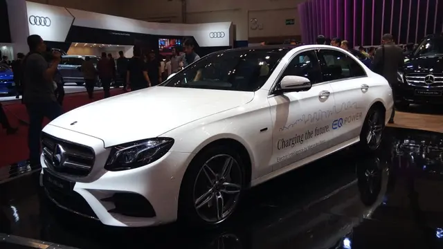 Mercedes-Benz E 300 e EQ Power