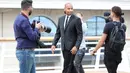 Legenda Prancis, Thierry Henry, saat akan diperkenalkan sebagai pelatih baru AS Monaco di Monaco, Rabu (17/10). Dirinya menggantikan posisi yang ditinggalkan Leonardo Jardim. (AFP/Valery Hache)