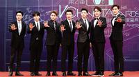 Super Junior membuktikan diri sebagai boy band KPop papan atas dengan menyapu bersih penghargaan di festival musik bergengsi di Cina.

