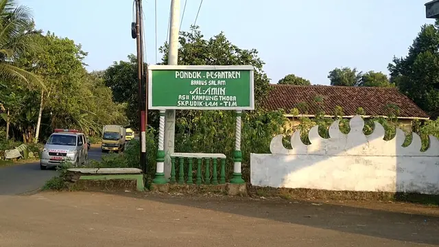 Kisah Ponpes di Lampung Timur Mandiri Listrik 32 Tahun, Santri hingga Warga Nikmati Energi dari Bendungan