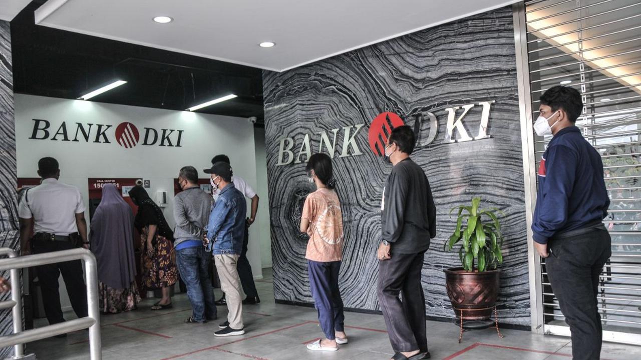 "Selanjutnya, mendorong terciptanya ekosistem bisnis, serta mempersiapkan SDM yang berkompeten untuk mendukung kinerja bisnis,"&nbsp;