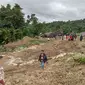 Tanah longsor yang terjadi di Kabupaten Deli Serdang, Sumatera Utara (Sumut), menyebabkan jatuhnya korban jiwa