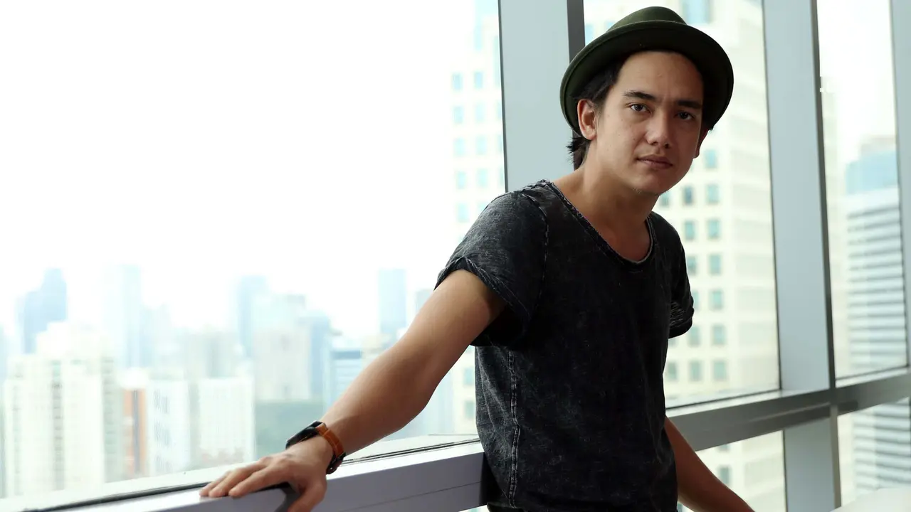 Adipati Dolken