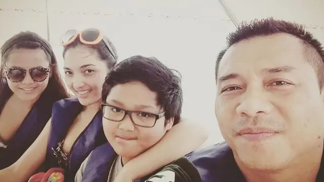 Potret Lawas Ashanty Bareng Aurel dan Azriel Hermansyah