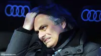 Di Camp Nou, Kesaktian Mourinho Luntur