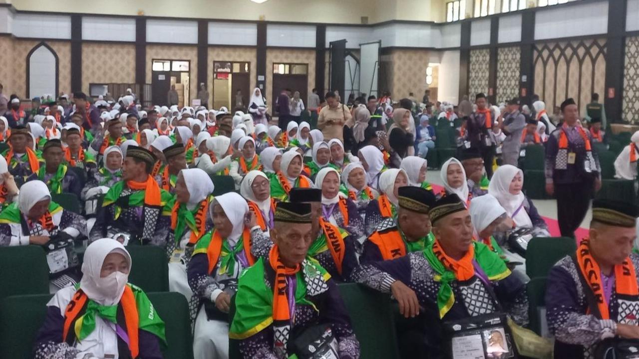 45.000 Lansia Berangkat Haji, Ini Sederet Layanan Khusus Jemaah Lansia di Arab Saudi