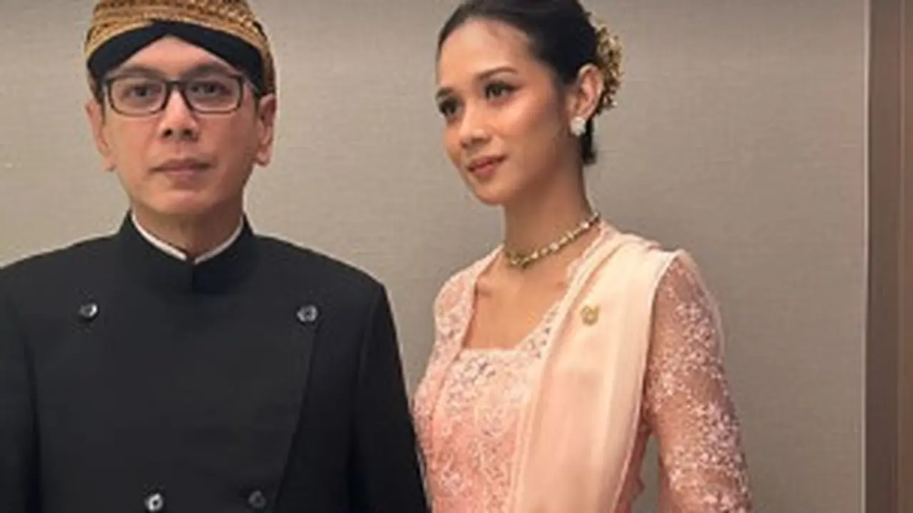 Inspirasi Makeup untuk Kondangan Ala Bangsawan dari Tamu Undangan Kaesang Pangarep dan Erina Gudono