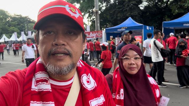 Achmad M Asri dan Istri