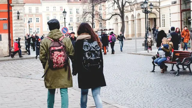 6 Keinginan Cewek yang Nggak Pernah Diungkapkan ke Pacarnya