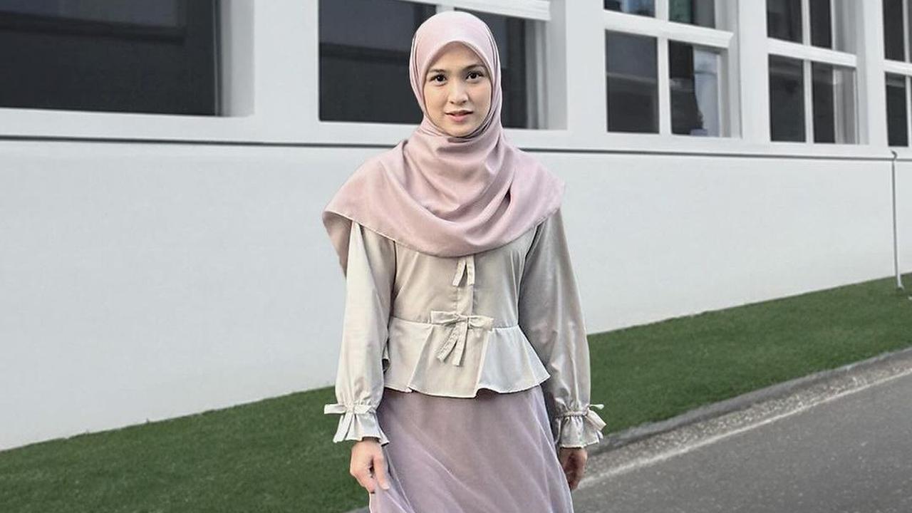 1. Cut Syifa